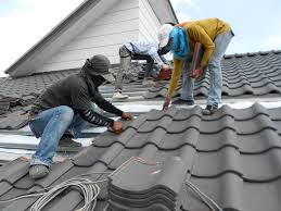 Best Roof Insulation Installation  in Lake Delton, WI